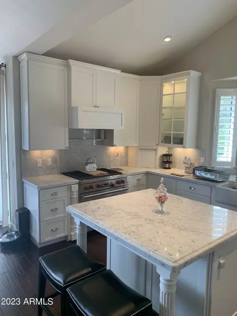 Kitchen - 2201 E Grapevine Dr, Payson, AZ 85541 photo 2 of 4