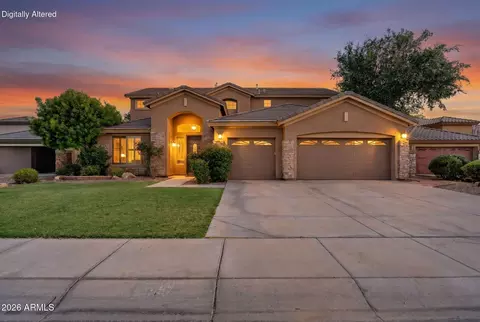 857 E Carla Vista Dr, Gilbert, AZ 85295
