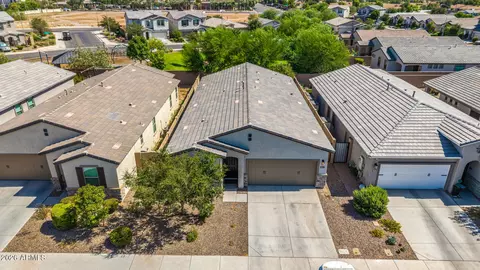 8233 E Juanita Ave, Mesa, AZ 85209