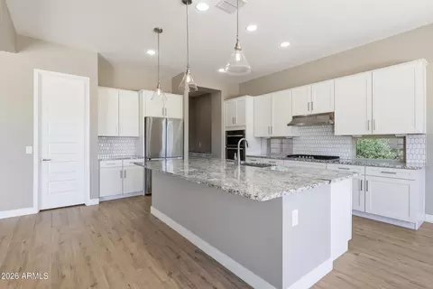 Kitchen - 10363 E Topaz Ave, Mesa, AZ 85212 photo 3 of 6