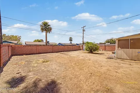 Exterior - 11608 N 20th Dr, Phoenix, AZ 85029 photo 4 of 4