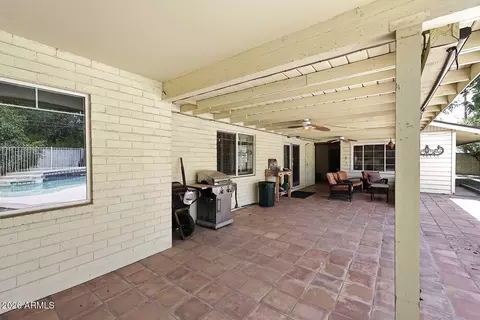 Exterior - 8104 N 8th Ave, Phoenix, AZ 85021 photo 4 of 10