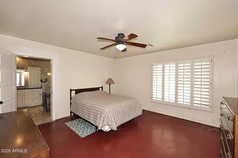 Bedroom - 8104 N 8th Ave, Phoenix, AZ 85021 photo 3 of 4