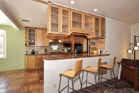 Kitchen - 8104 N 8th Ave, Phoenix, AZ 85021 photo 1 of 4