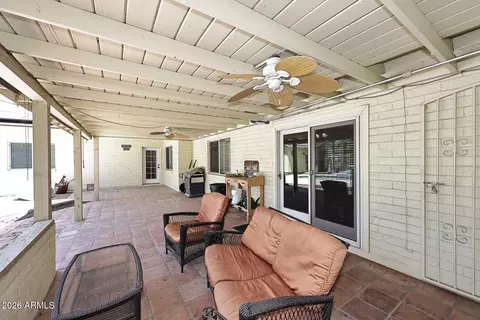 Exterior - 8104 N 8th Ave, Phoenix, AZ 85021 photo 3 of 10