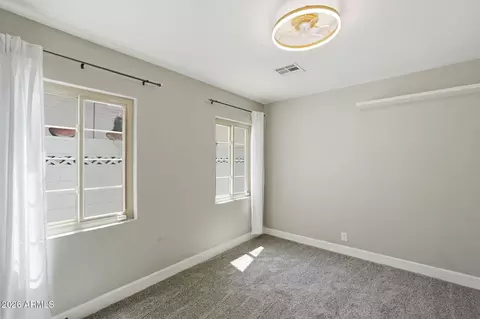 Bedroom - 511 W Roma Ave, Phoenix, AZ 85013 photo 5 of 6