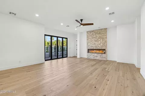 Living - 4107 E Avalon Dr, Phoenix, AZ 85018 photo 4 of 7