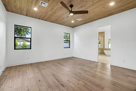Bedroom - 4107 E Avalon Dr, Phoenix, AZ 85018 photo 1 of 7