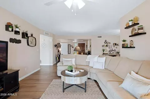 9433 W Mcrae Way, Peoria, AZ 85382