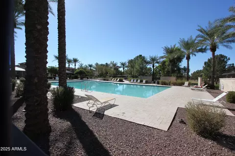 Exterior - 3630 E Leslie Dr, Gilbert, AZ 85296 photo 3 of 5