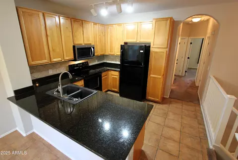 Kitchen - 3630 E Leslie Dr, Gilbert, AZ 85296 photo 1 of 3