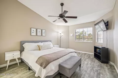 5230 E Brown Rd #204, Mesa, AZ 85205