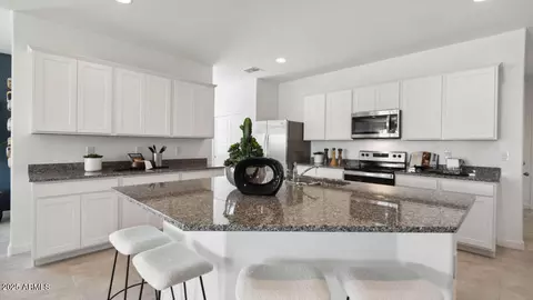1513 N Fenway Dr, Florence, AZ 85132
