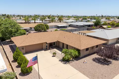 10506 W Edgewood Dr, Sun City, AZ 85351
