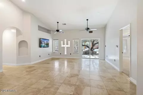 33651 S Topaz Rd, Black Canyon City, AZ 85324