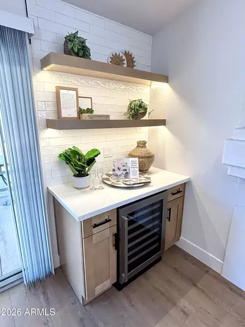 Kitchen - 6147 E Quartz Cir, Mesa, AZ 85215 photo 6 of 6