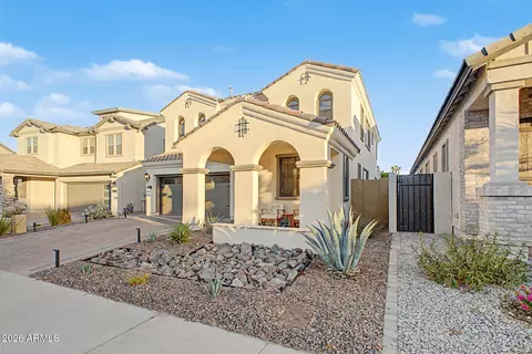 Exterior - 819 E Deer Creek Rd, Phoenix, AZ 85048 photo 8 of 16