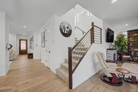 Entry Way - 819 E Deer Creek Rd, Phoenix, AZ 85048 photo 3 of 4
