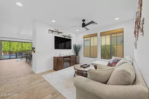 Living - 819 E Deer Creek Rd, Phoenix, AZ 85048 photo 1 of 8