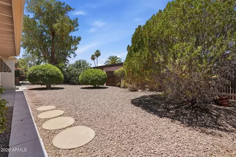 Exterior - 3217 E Malapai Dr, Phoenix, AZ 85028 photo 13 of 14