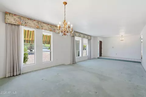 Living - 3217 E Malapai Dr, Phoenix, AZ 85028 photo 9 of 11