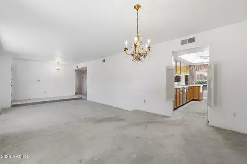 Living - 3217 E Malapai Dr, Phoenix, AZ 85028 photo 8 of 11
