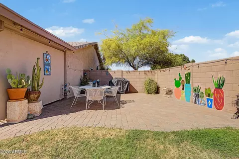 Exterior - 10415 E Capri Ave, Mesa, AZ 85208 photo 7 of 14