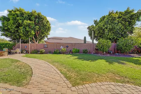 Exterior - 10415 E Capri Ave, Mesa, AZ 85208 photo 8 of 14