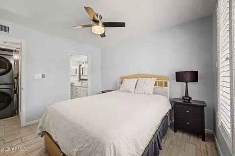 Bedroom - 1449 E Highland Ave #3, Phoenix, AZ 85014 photo 2 of 3