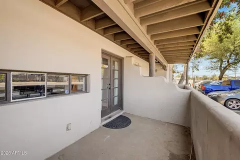 Exterior - 1449 E Highland Ave #3, Phoenix, AZ 85014 photo 4 of 9