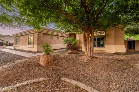 2311 N 104th Dr, Avondale, AZ 85392