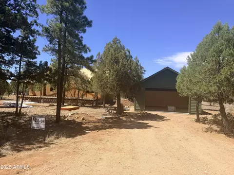 3266 Durango Dr, Happy Jack, AZ 86024