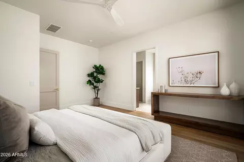 Bedroom - 4524 E Devonshire Ave, Phoenix, AZ 85018 photo 2 of 6