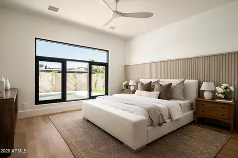 Bedroom - 4524 E Devonshire Ave, Phoenix, AZ 85018 photo 1 of 6