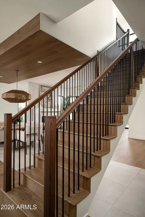 Entry Way - 4524 E Devonshire Ave, Phoenix, AZ 85018 photo 2 of 2