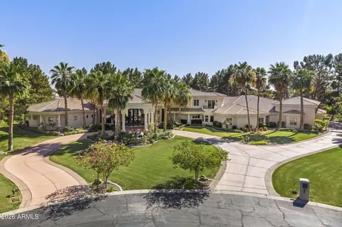 7 E Oakwood Hills Dr, Chandler, AZ 85248