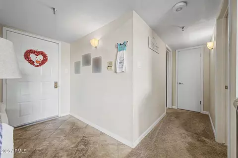 425 S Parkcrest St #337, Mesa, AZ 85206