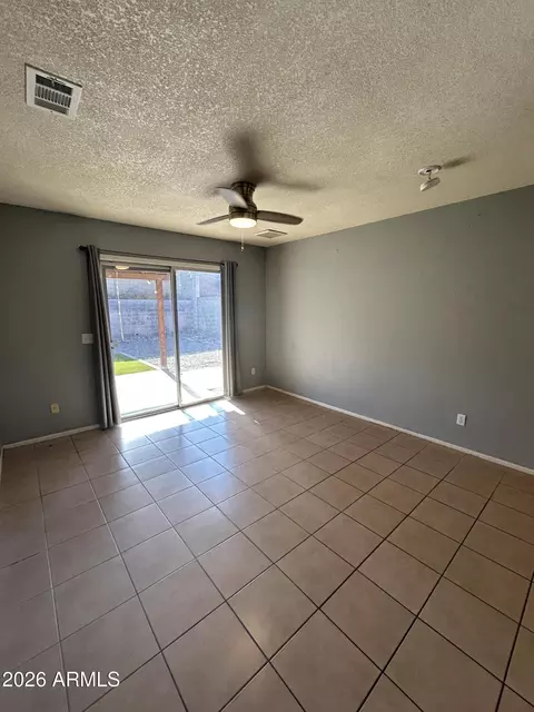 Living - 845 N Standage --, Mesa, AZ 85201 photo 4 of 5