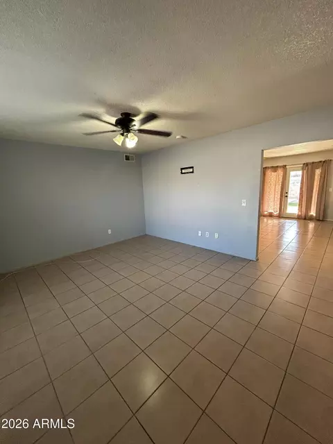 Living - 845 N Standage --, Mesa, AZ 85201 photo 2 of 5
