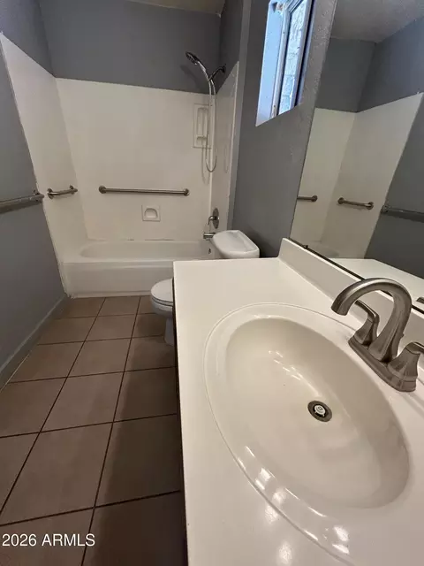 Bath - 845 N Standage --, Mesa, AZ 85201 photo 3 of 3