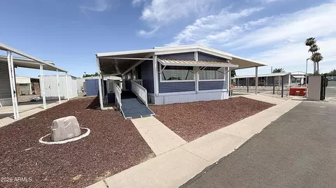305 S Val Vista Dr S #94, Mesa, AZ 85204