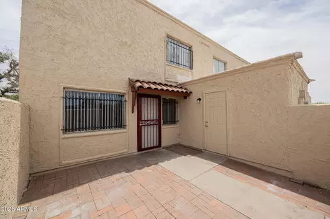 5414 W Lynwood St, Phoenix, AZ 85043