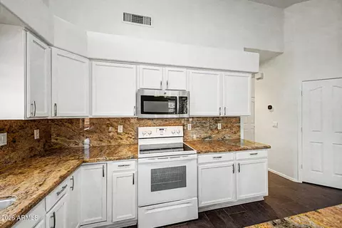 80 W Sheffield Ave, Gilbert, AZ 85233 photo 17
