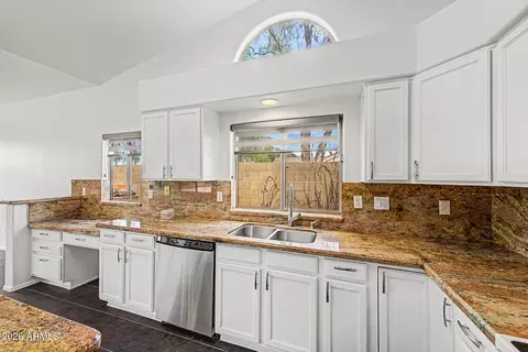 80 W Sheffield Ave, Gilbert, AZ 85233 photo 18