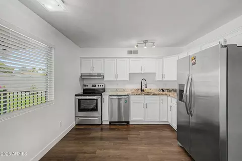 Kitchen - 3524 E Angela Dr, Phoenix, AZ 85032 photo 2 of 4