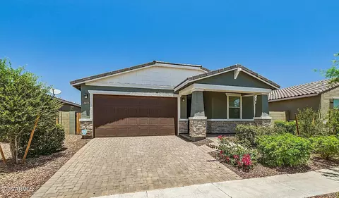 17302 W Running Deer Trl, Surprise, AZ 85387