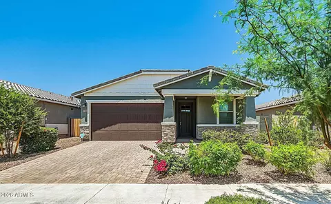 17302 W Running Deer Trl, Surprise, AZ 85387