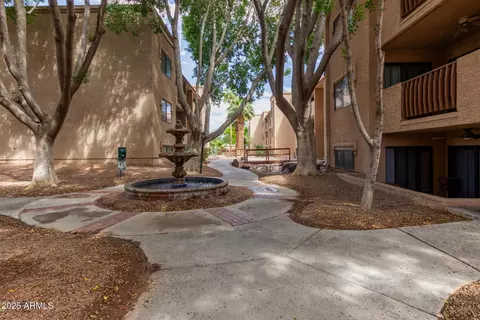 3031 N Civic Center Plz #340, Scottsdale, AZ 85251