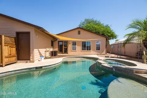 Exterior - 1025 E Cheryl Dr, Phoenix, AZ 85020 photo 8 of 10