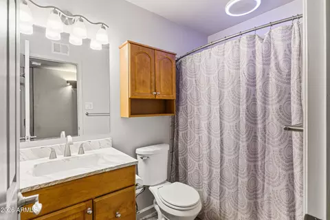 Bath - 1025 E Cheryl Dr, Phoenix, AZ 85020 photo 2 of 3